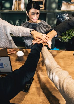 بعضی از عنوان ها به اینجا می آیند